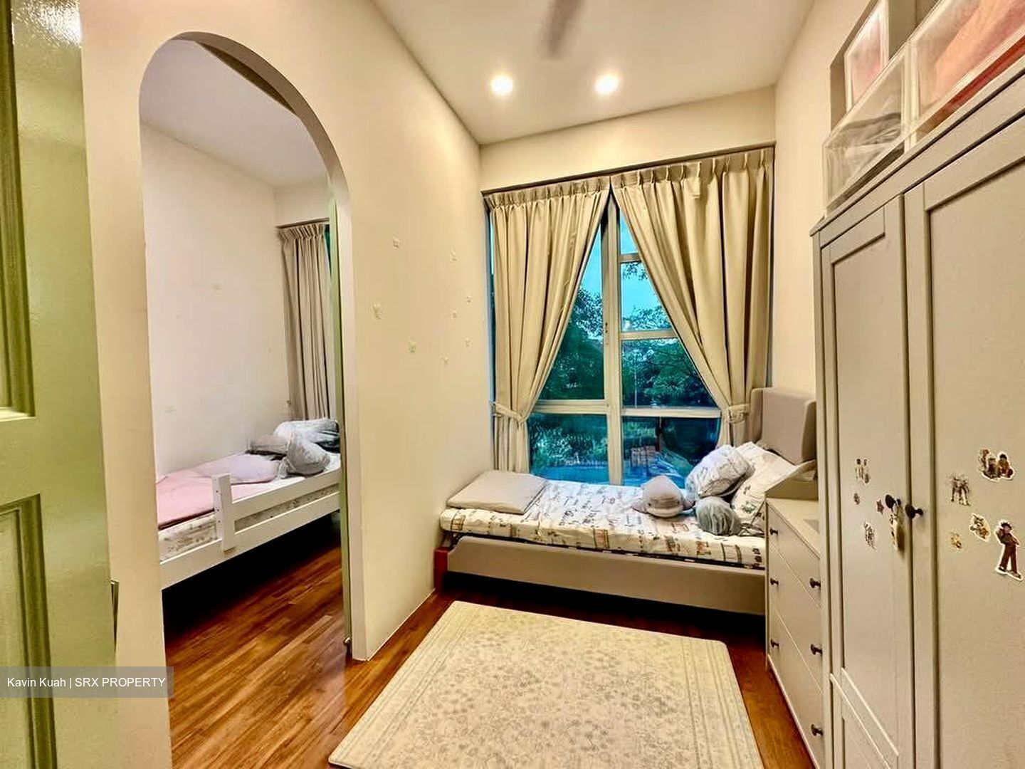 Lighthouse (D17), Condominium #573532271